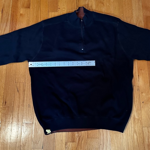 Reversible Alex Cannon Sweater - Picture 8 of 9